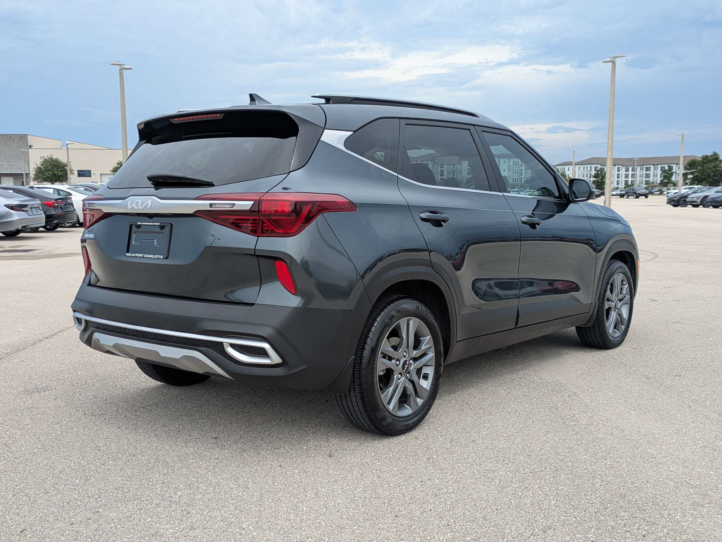 Certified 2023 Kia Seltos S FWD image 5