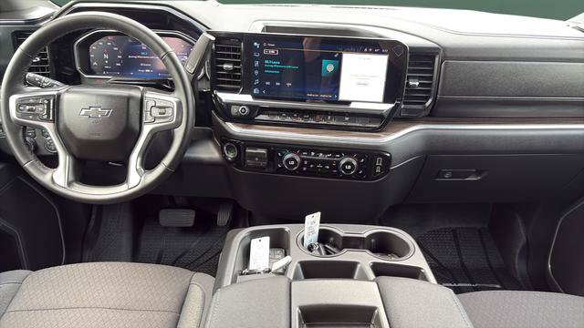 Used 2026 Chevrolet Silverado 1500 RST w/ RST Select Package AWD/4WD image 24