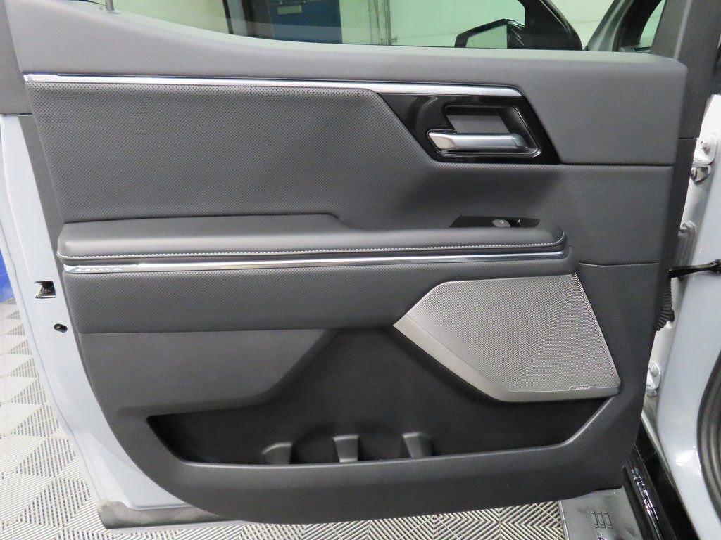 Used 2025 GMC Sierra EV Denali image 70