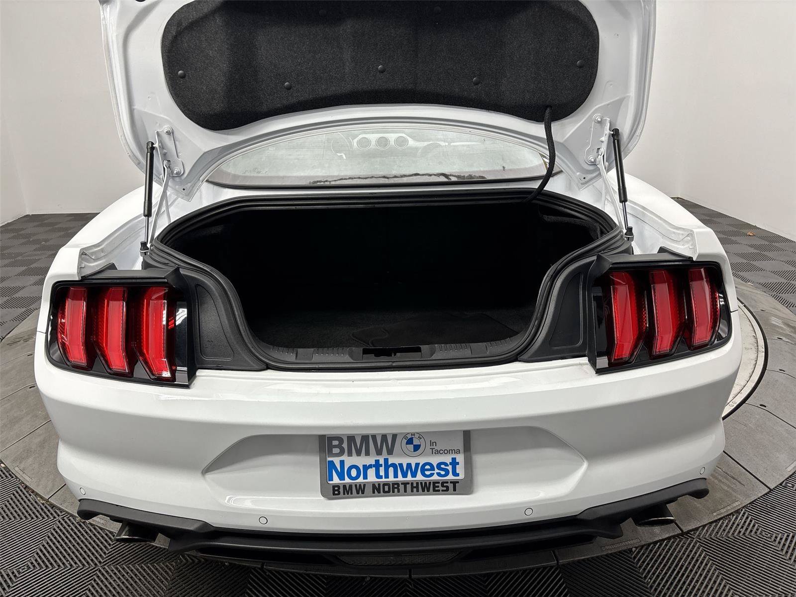 Used 2023 Ford Mustang Premium RWD image 21