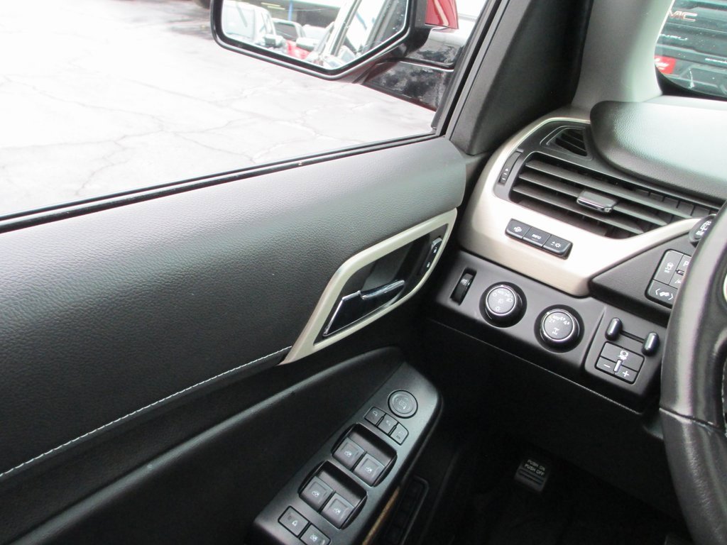 Used 2019 GMC Yukon Denali w/ Open Road Package image 30