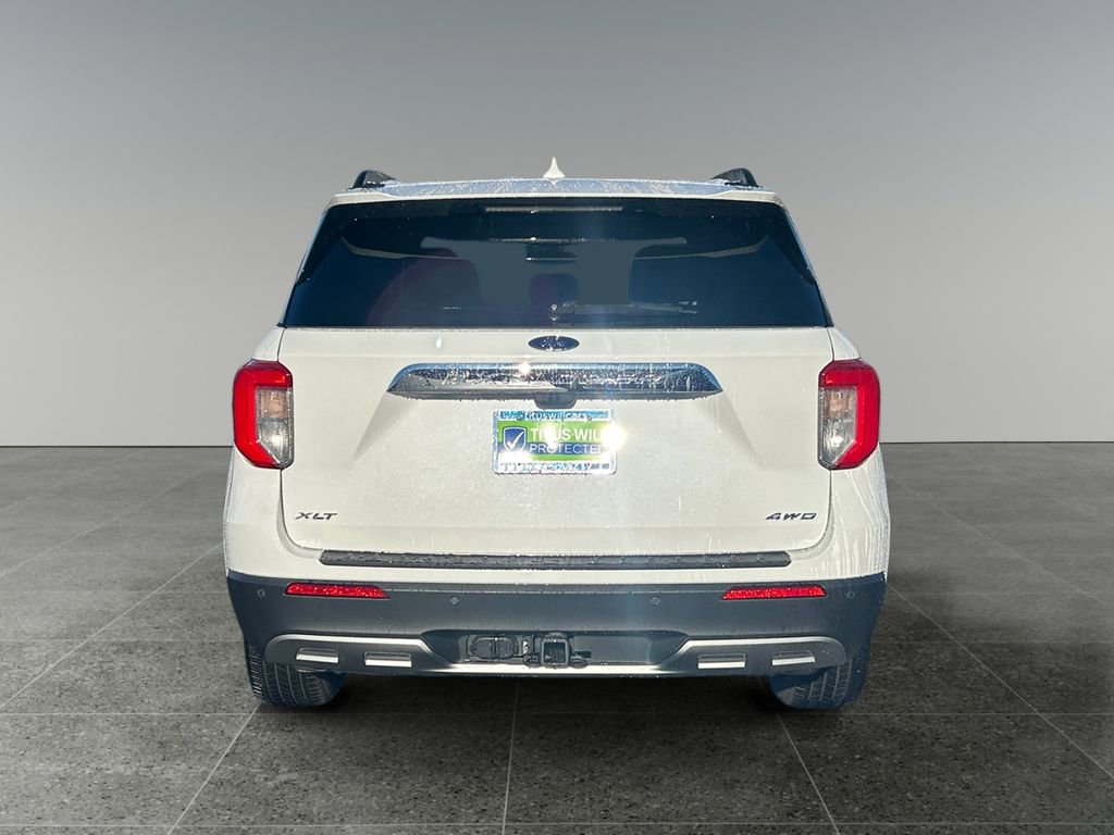 Used 2023 Ford Explorer XLT w/ Equipment Group 202A AWD/4WD image 7