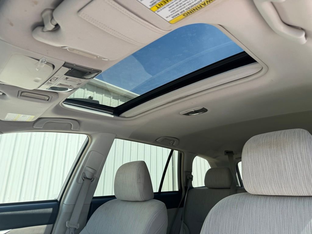 Used 2013 Subaru Outback 2.5i Premium AWD/4WD image 27