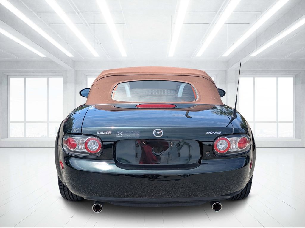 Used 2008 MAZDA MX-5 Miata Grand Touring w/ Premium Pkg RWD image 4
