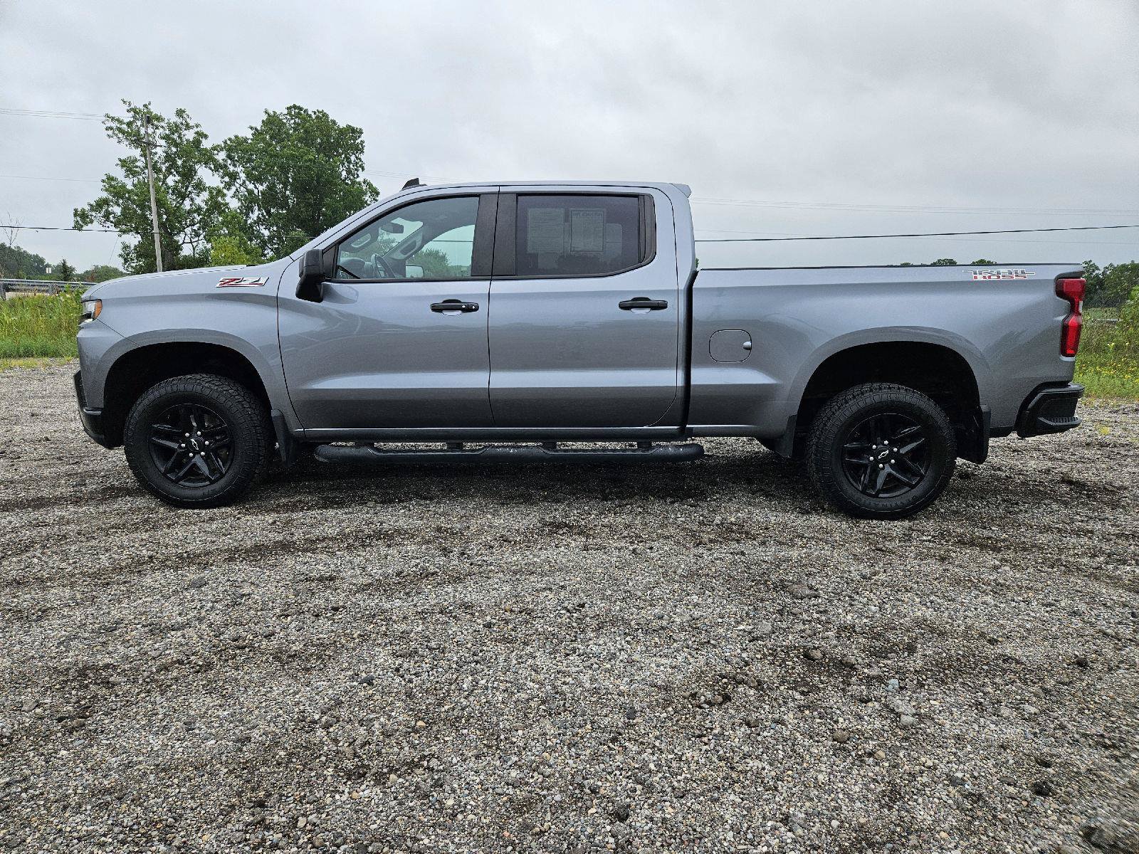 Used 2021 Chevrolet Silverado 1500 LT Trail Boss w/ Convenience Package II AWD/4WD image 4