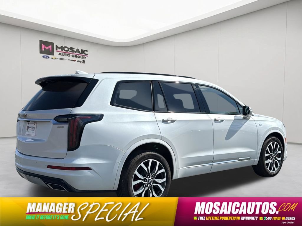 Used 2024 Cadillac XT6 Sport w/ Technology Package AWD/4WD image 7