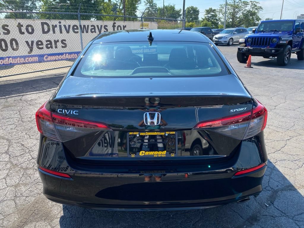 Used 2022 Honda Civic Sport image 3