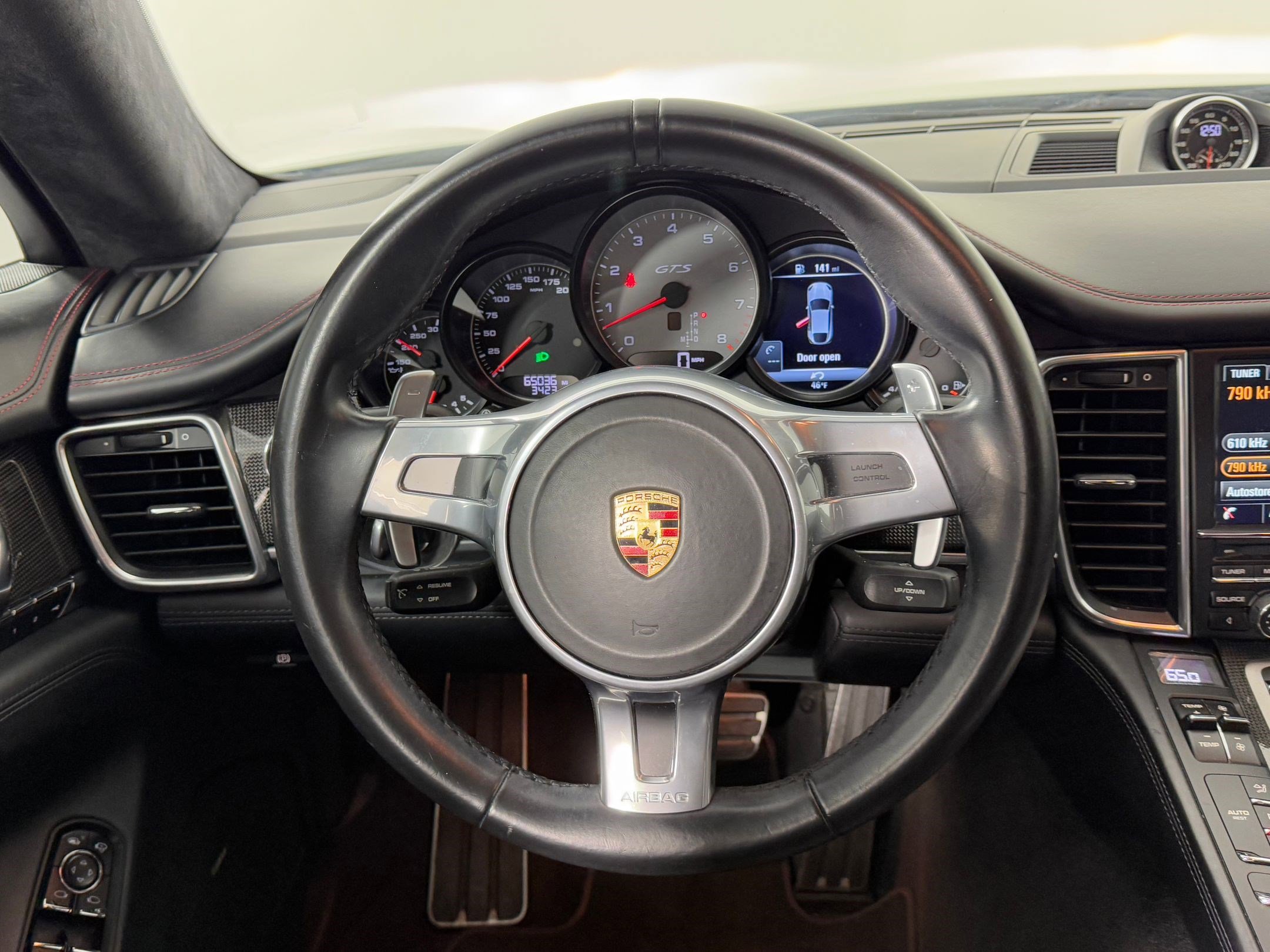 Used 2016 Porsche Panamera GTS image 21