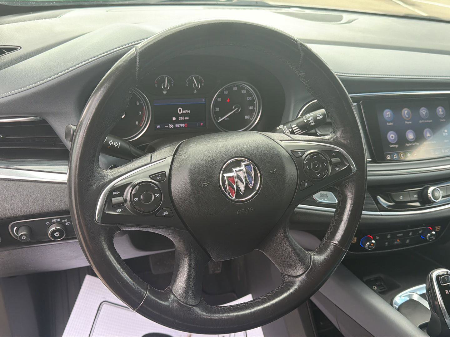 Used 2021 Buick Enclave Essence image 17