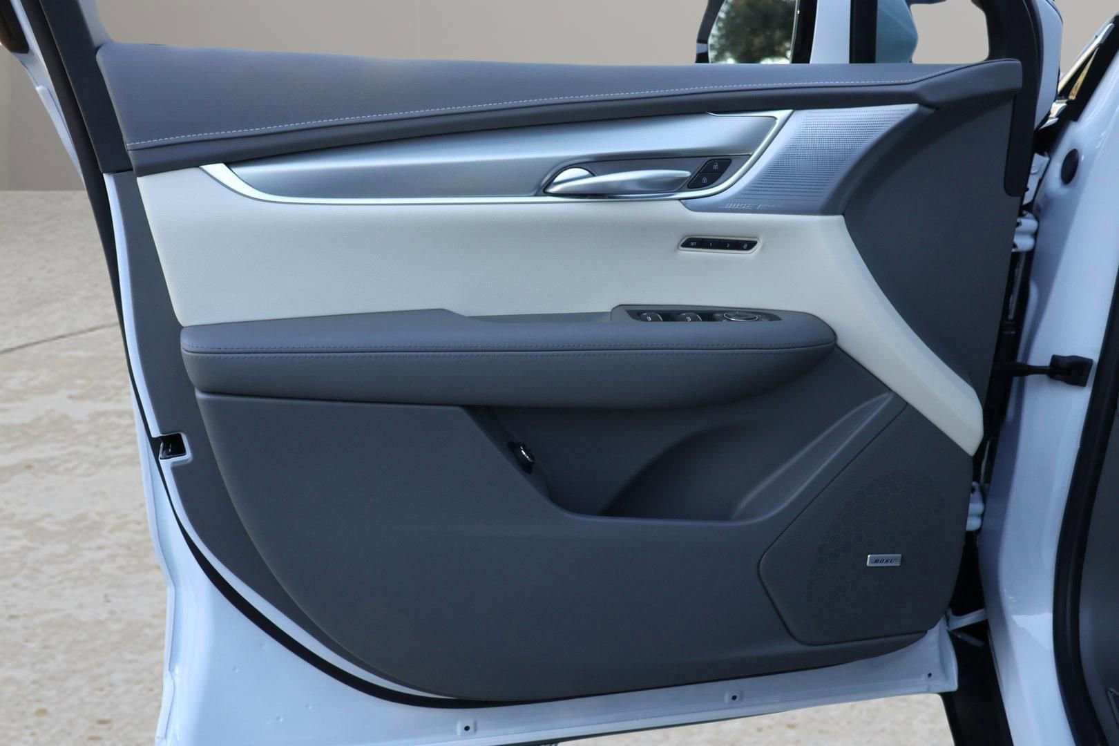 New 2026 Cadillac XT5 Premium Luxury w/ Driver Assist Package image 10