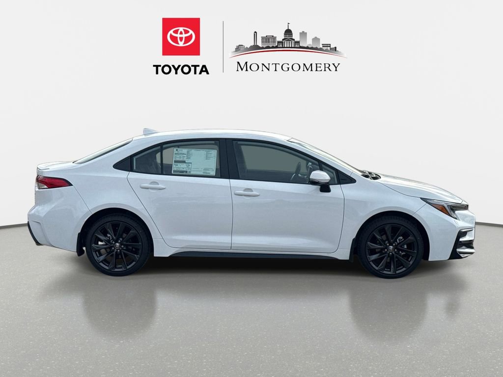 New 2026 Toyota Corolla SE image 2