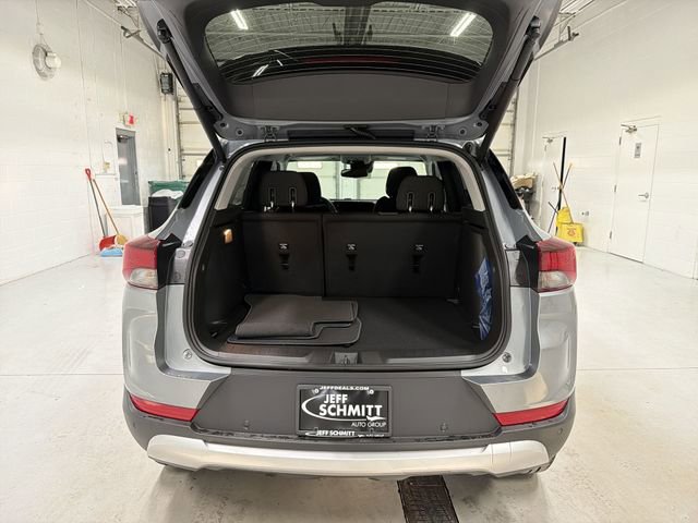 New 2026 Chevrolet TrailBlazer LT w/ Convenience Package FWD image 15