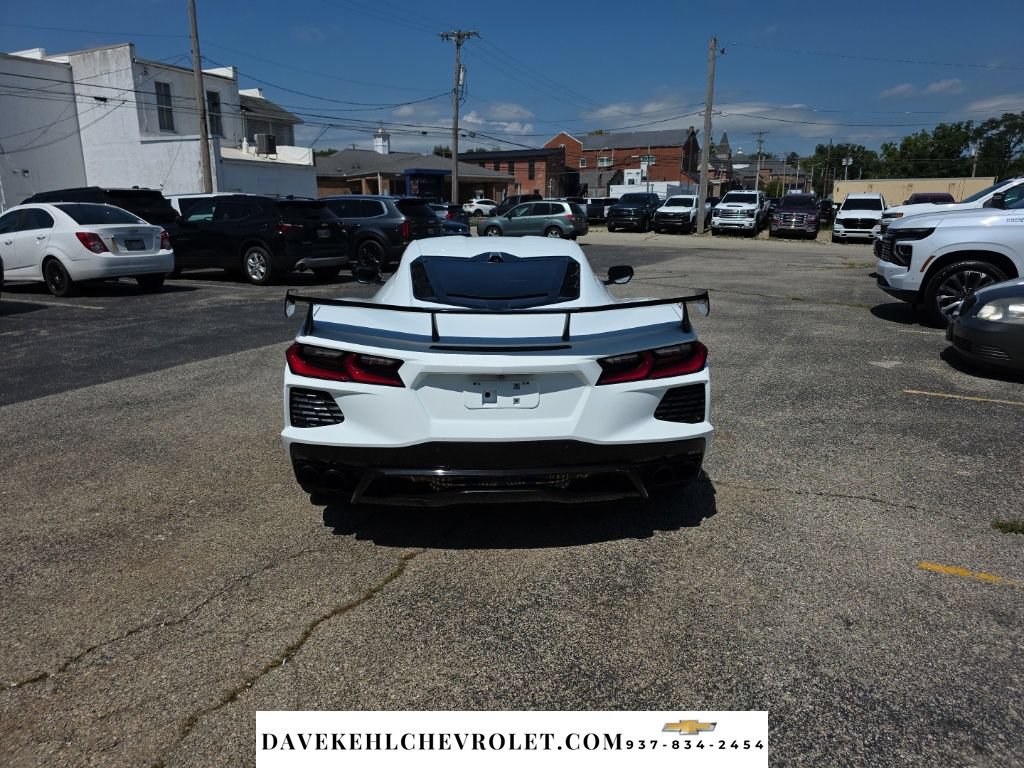Used 2020 Chevrolet Corvette Stingray Premium Cpe w/ 3LT Preferred Equipment Group RWD image 4