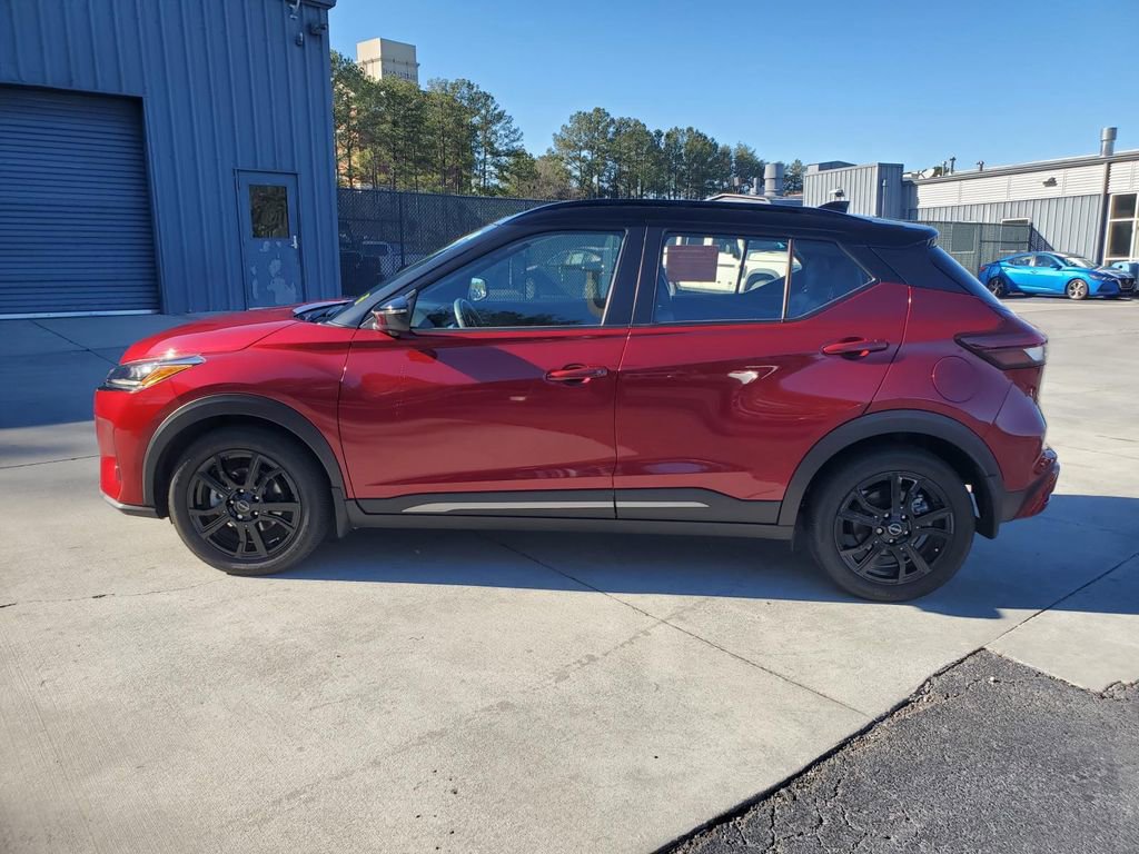Certified 2023 Nissan Kicks SR w/ SR Premium Package image 9