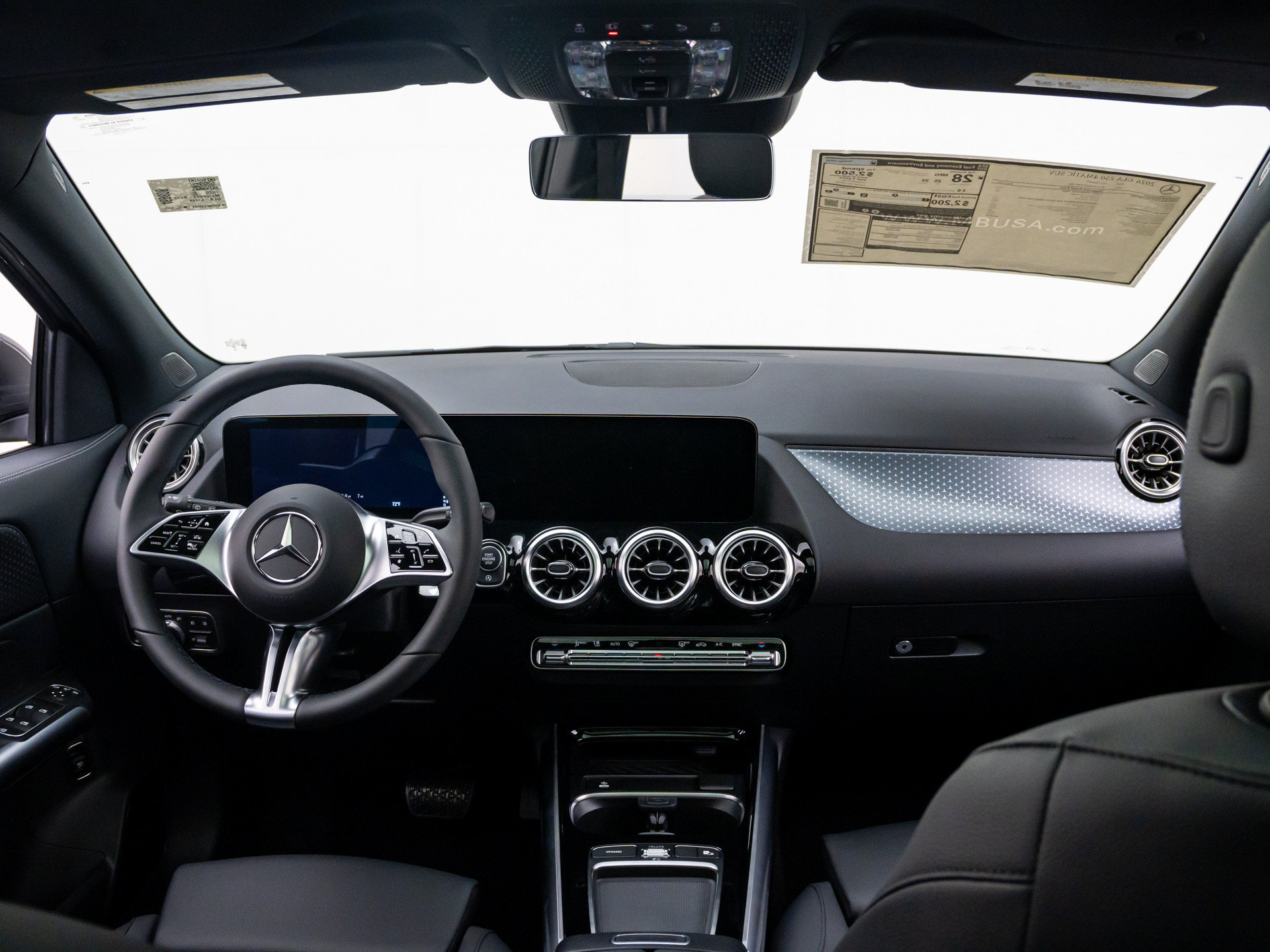 New 2026 Mercedes-Benz GLA 250 4MATIC image 10