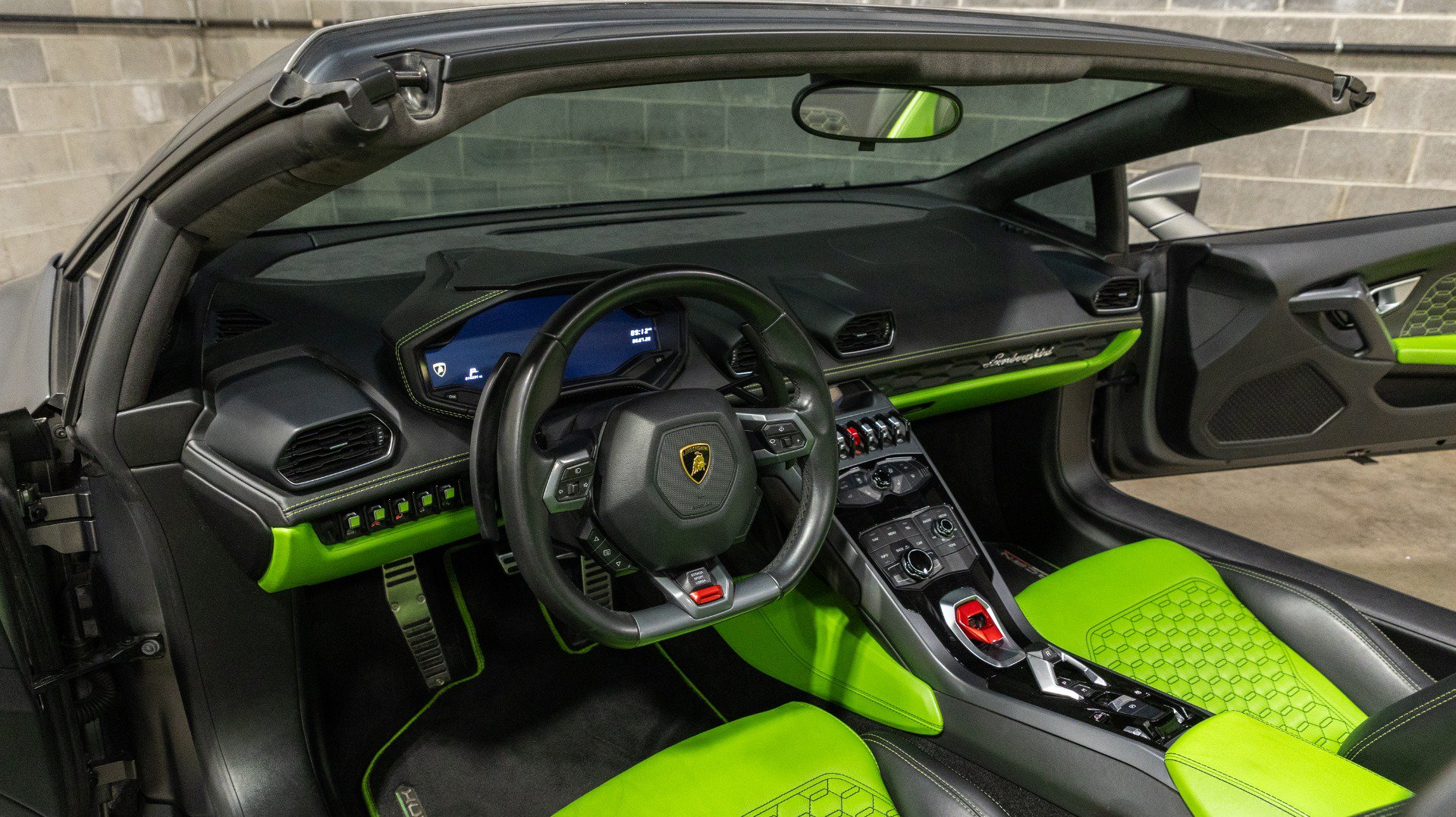 Used 2017 Lamborghini Huracan LP 580-2 RWD image 52