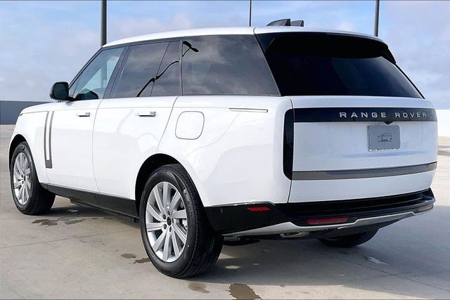 New 2026 Land Rover Range Rover SE AWD/4WD image 3