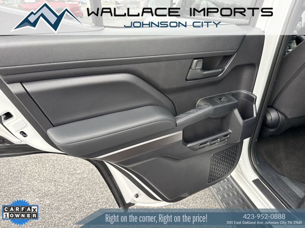 Used 2025 Toyota 4Runner SR5 image 35