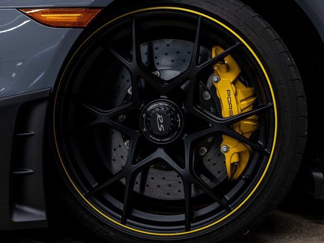 Certified 2025 Porsche 718 Cayman GT4 RS image 23