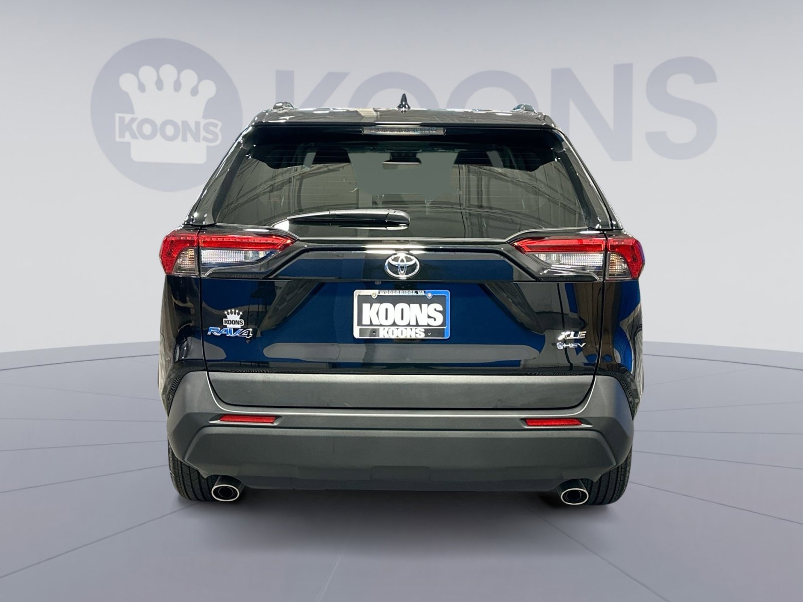 Used 2025 Toyota RAV4 XLE image 5