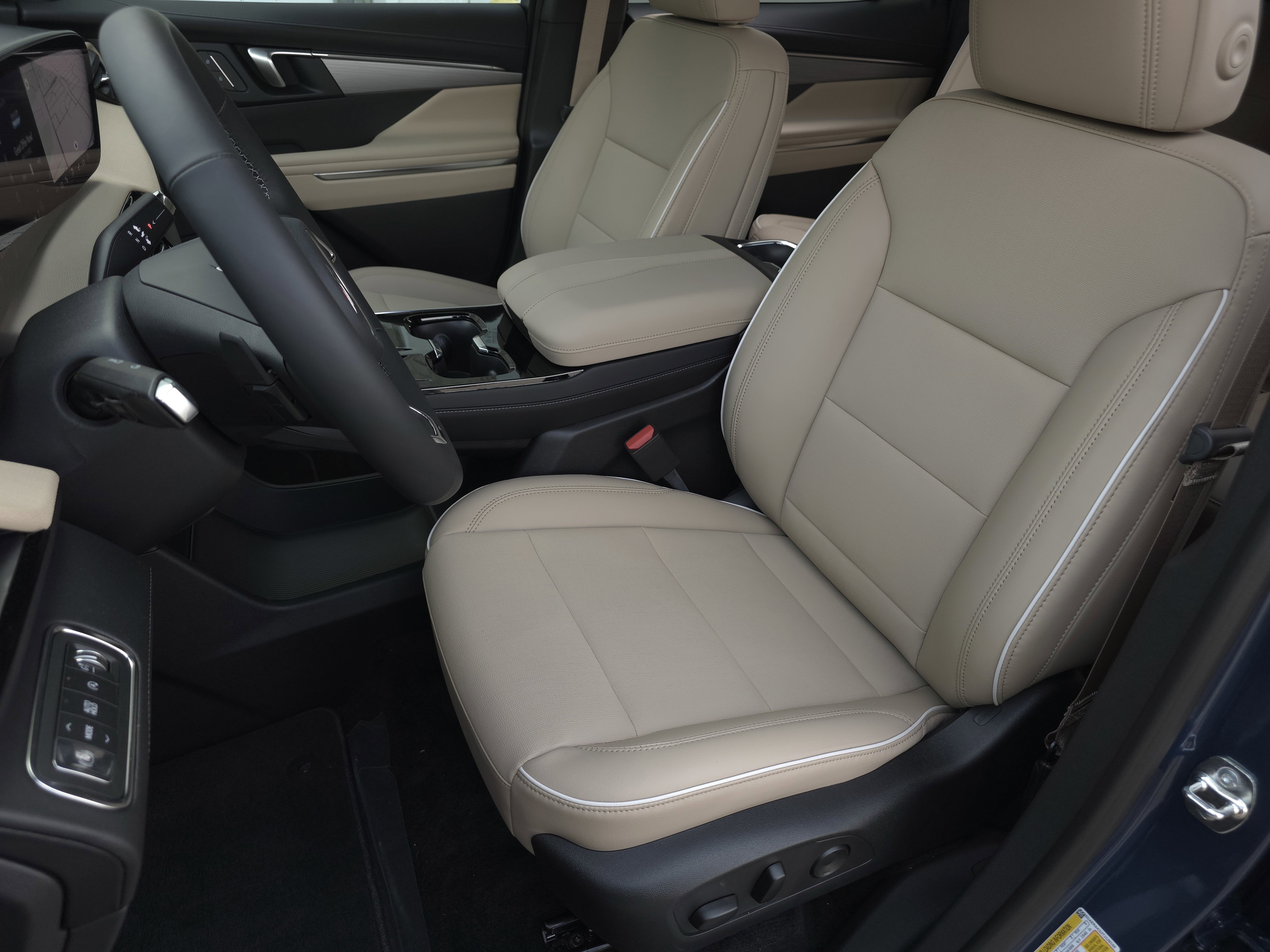 New 2026 Buick Enclave Preferred w/ Power Package FWD image 10