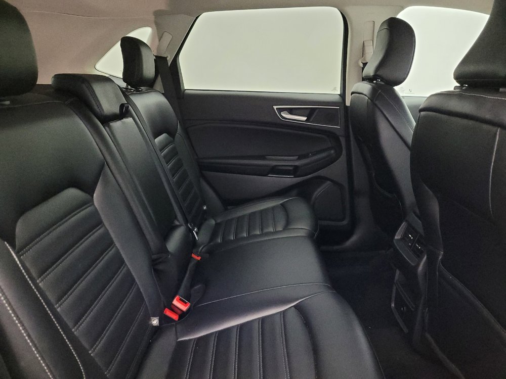 Used 2023 Ford Edge SEL image 19
