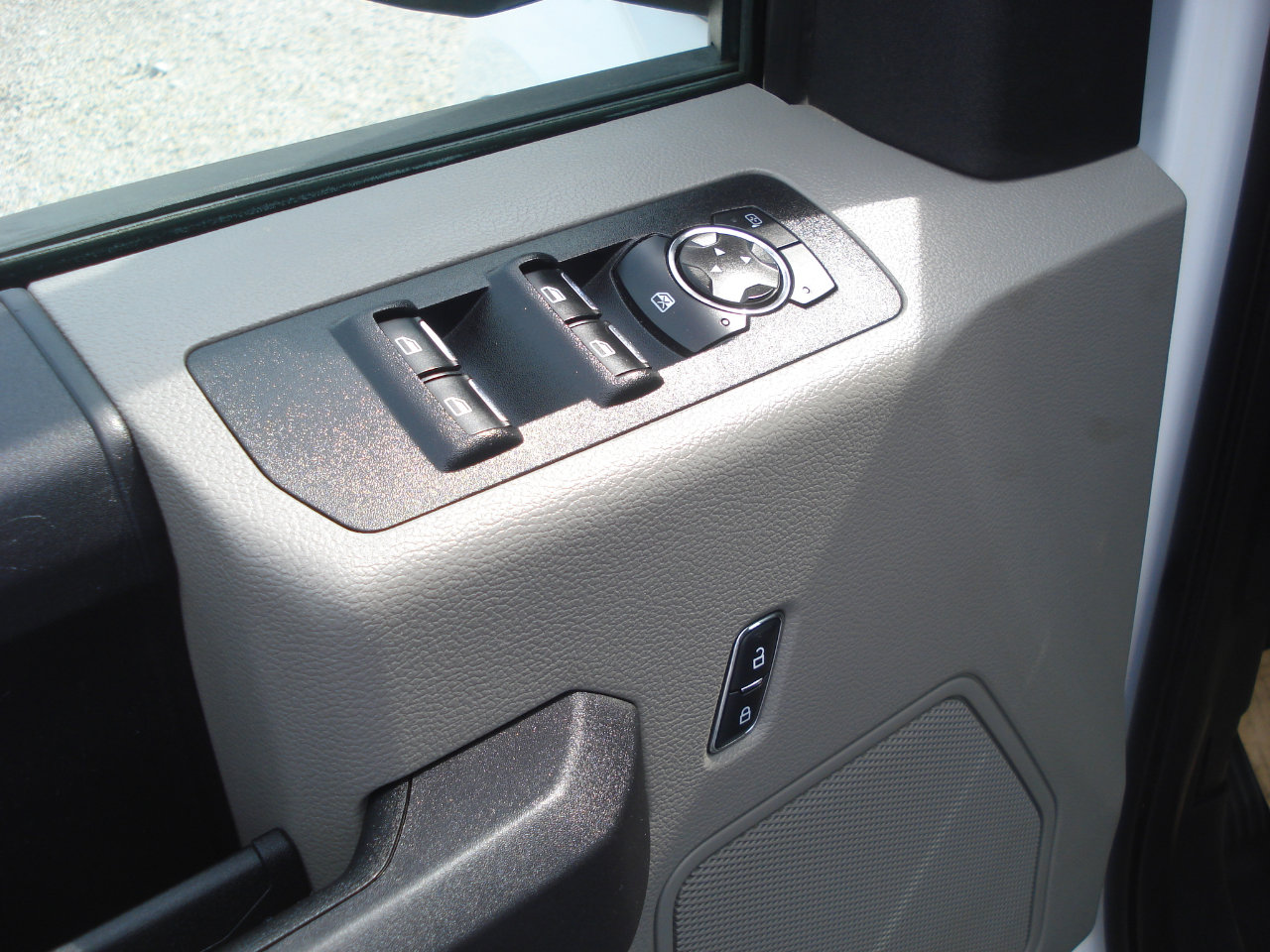 Used 2017 Ford F150 XL w/ Equipment Group 101A Mid image 20