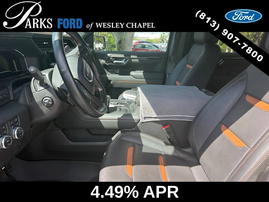 Used 2025 GMC Sierra 1500 AT4 w/ AT4 Premium Package AWD/4WD image 8