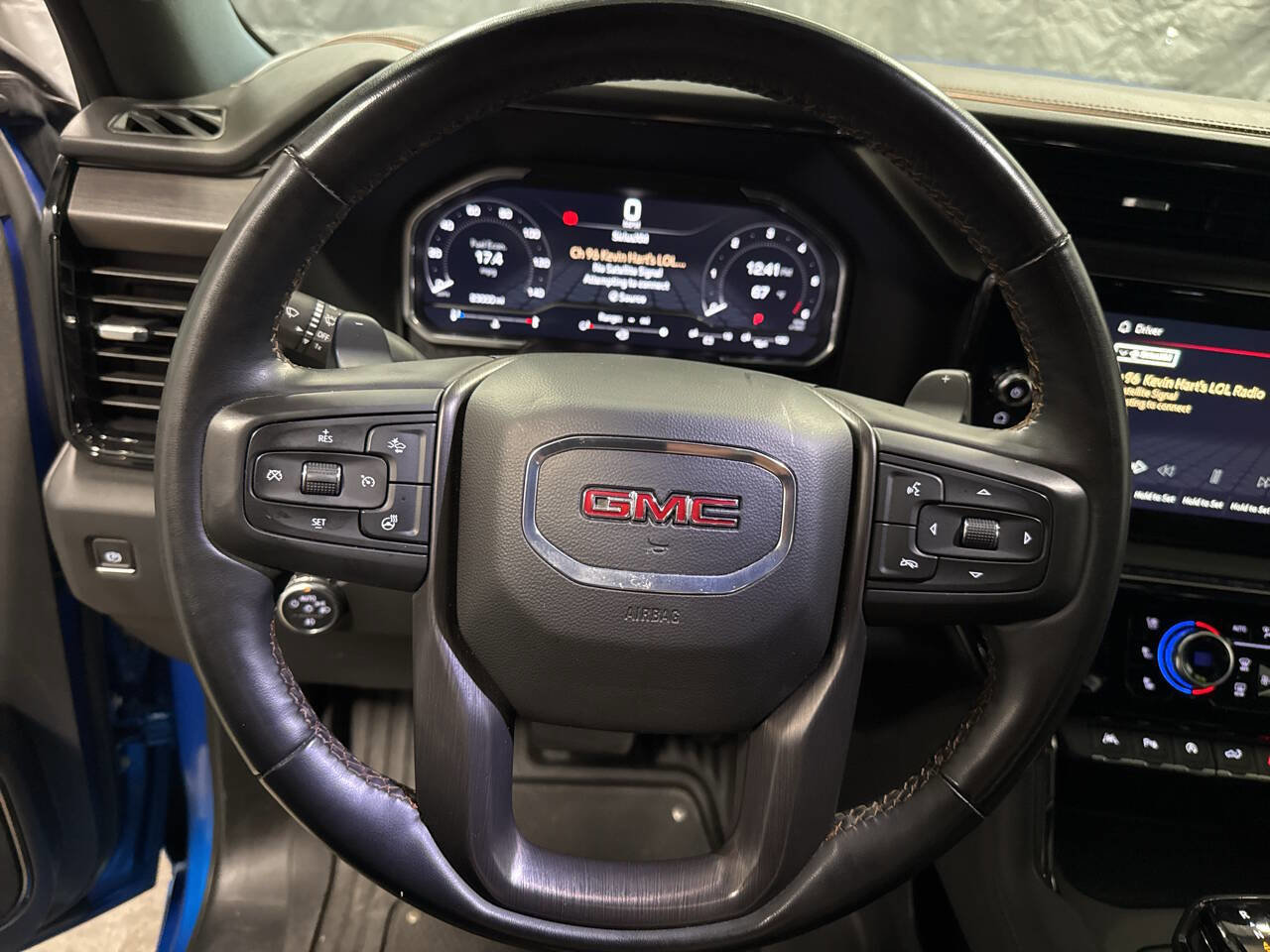 Used 2024 GMC Sierra 1500 AT4 w/ AT4 Preferred Package image 16