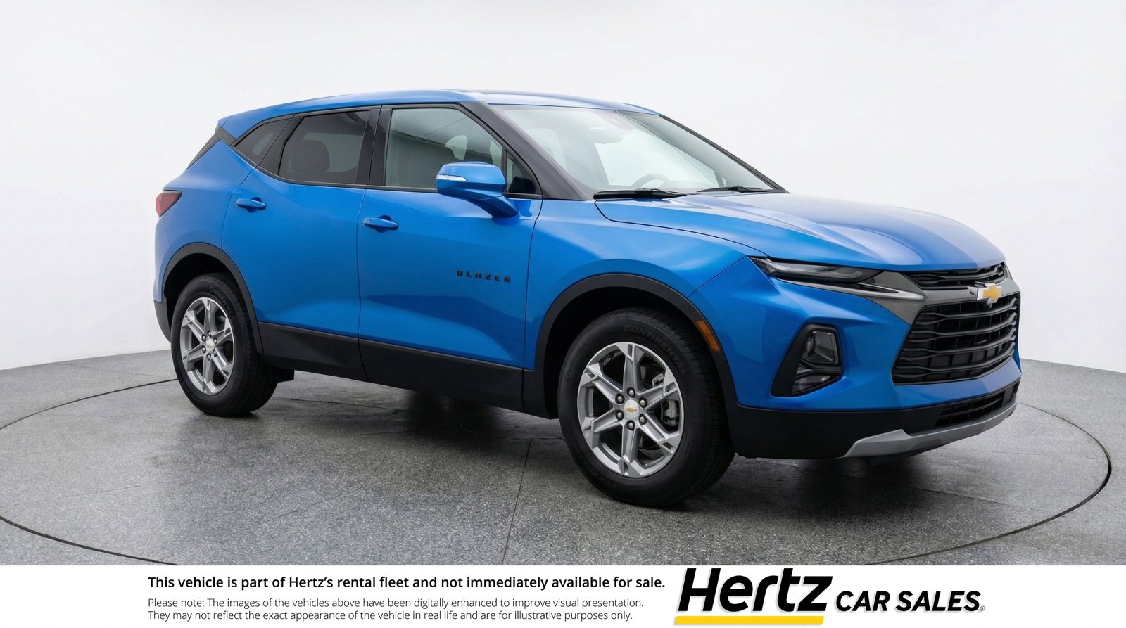 Used 2025 Chevrolet Blazer LT image 1