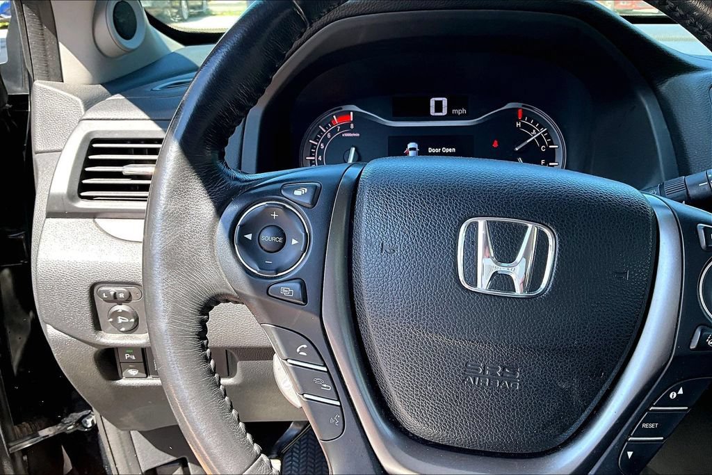 Used 2017 Honda Pilot EX-L image 11