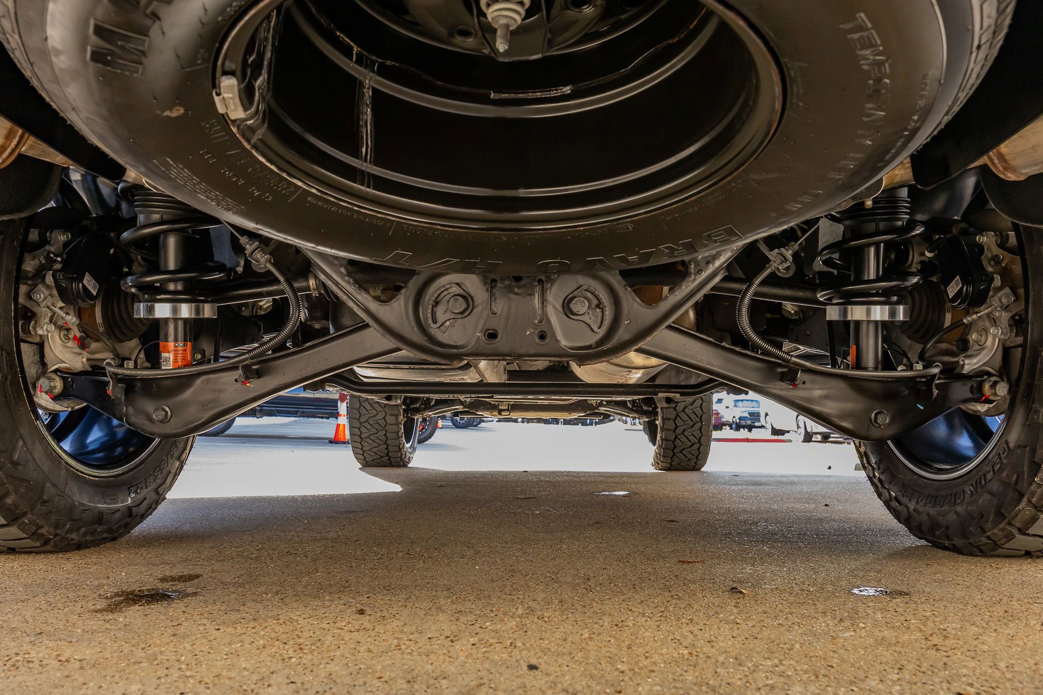 Used 2023 Chevrolet Suburban RST w/ Sport Performance Package image 15