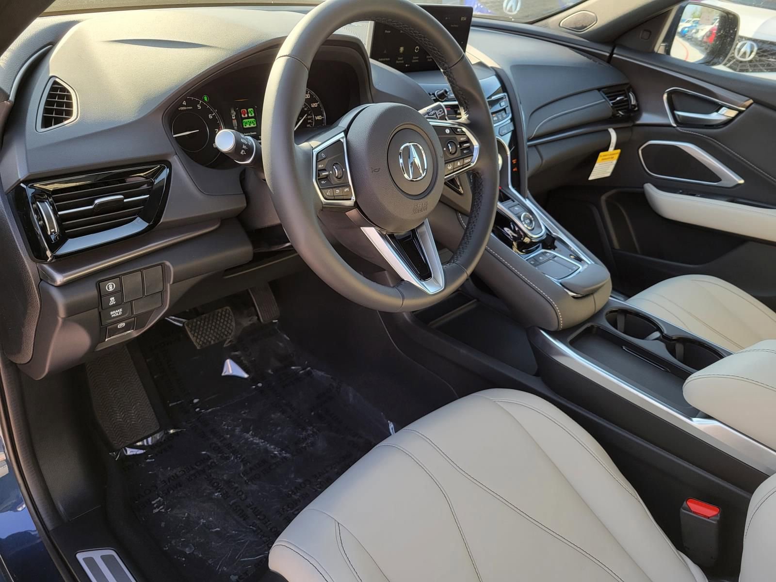 New 2026 Acura RDX SH-AWD image 18