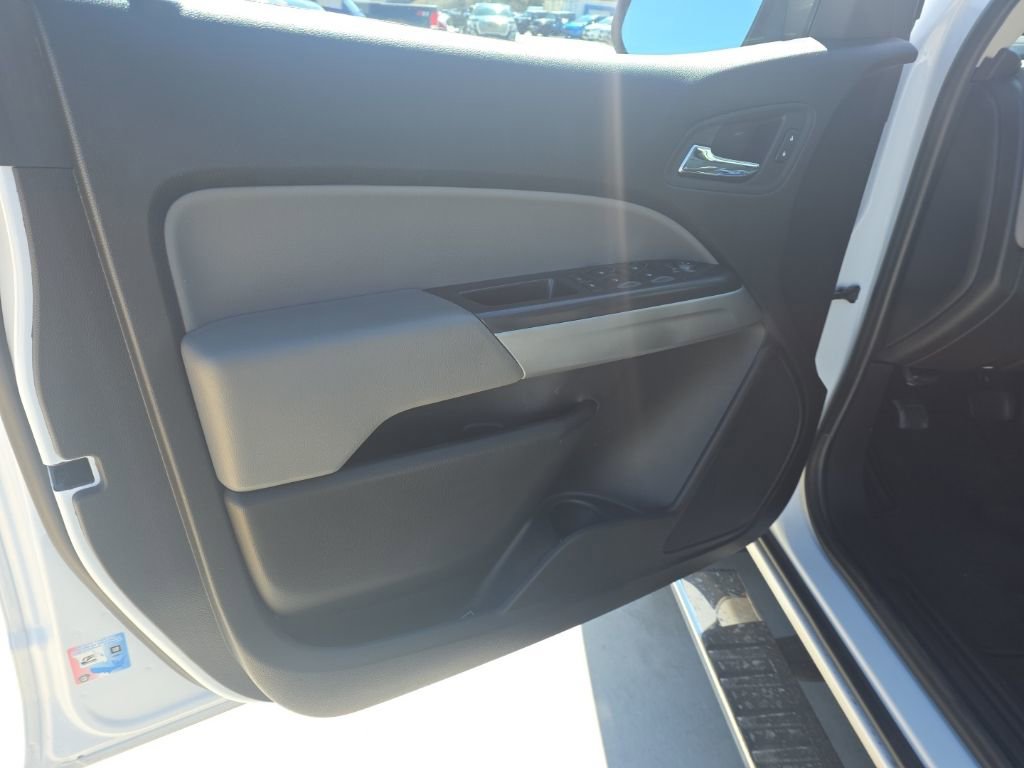 Used 2016 Chevrolet Colorado LT w/ Luxury Package, Chrome image 10