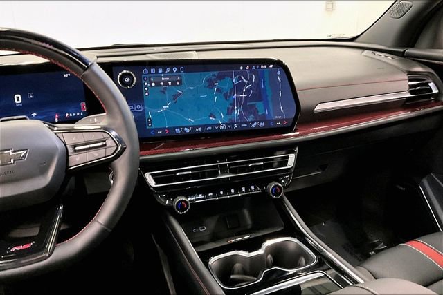 Used 2026 Chevrolet Traverse RS image 7