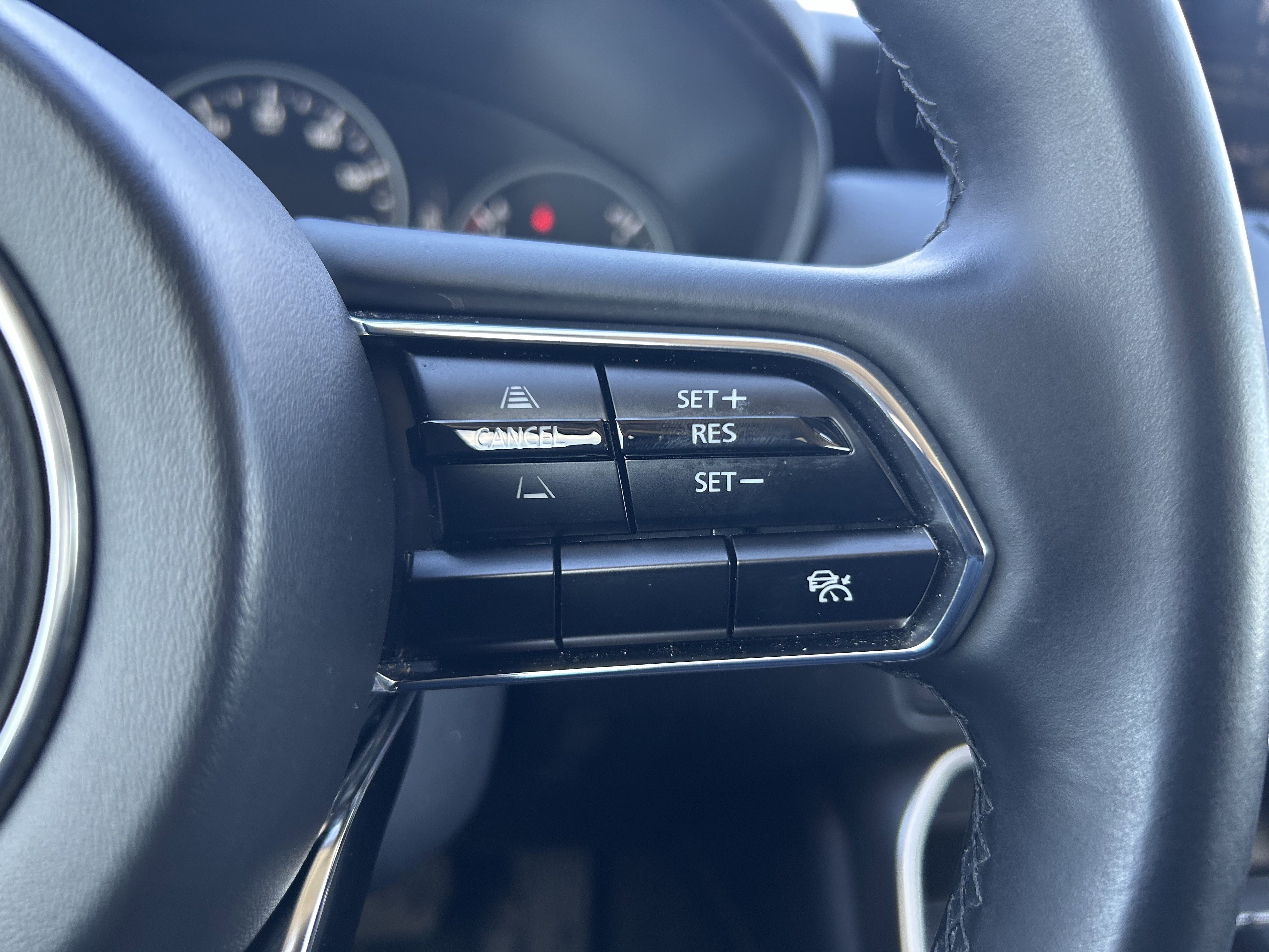 Used 2024 MAZDA CX-90 3.3 Turbo w/ Preferred Plus image 18