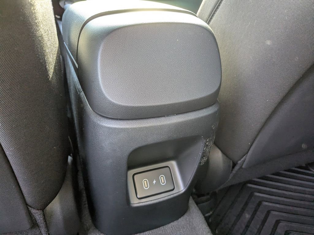 Used 2026 Hyundai Elantra Sport image 14