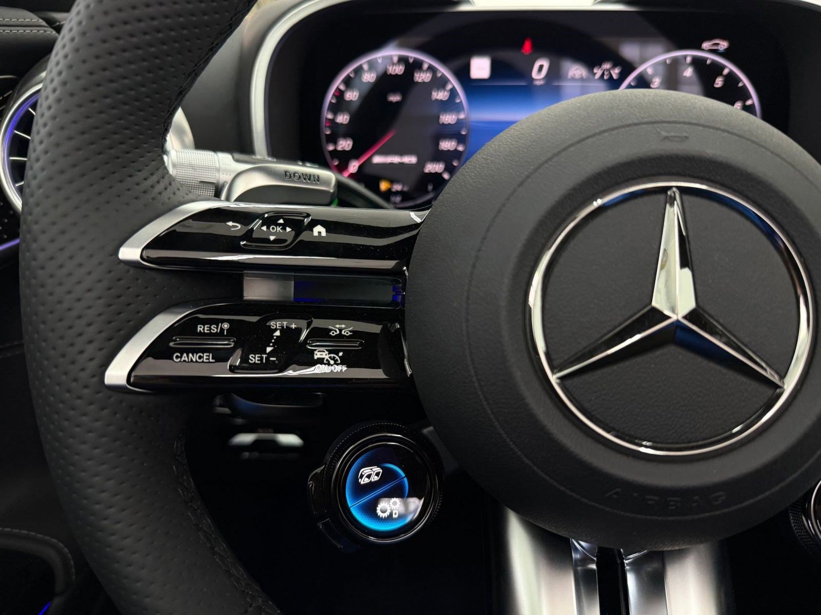 New 2025 Mercedes-Benz SL 43 AMG image 14