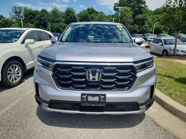 Used 2023 Honda Pilot EX-L image 2