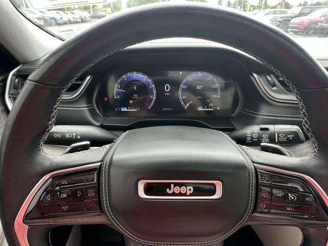 Used 2022 Jeep Grand Cherokee Overland image 23