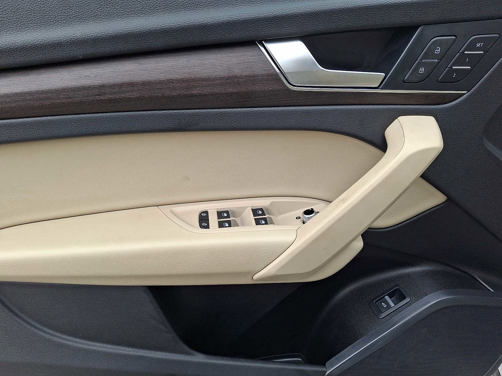 Used 2022 Audi Q5 2.0T Premium image 8