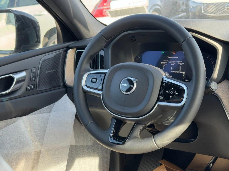 New 2026 Volvo XC60 B5 Plus w/ Protection Package Premier image 7