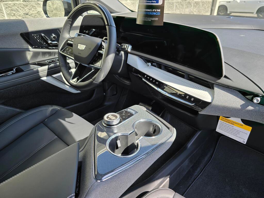 New 2026 Cadillac Optiq Sport 1 AWD/4WD image 19