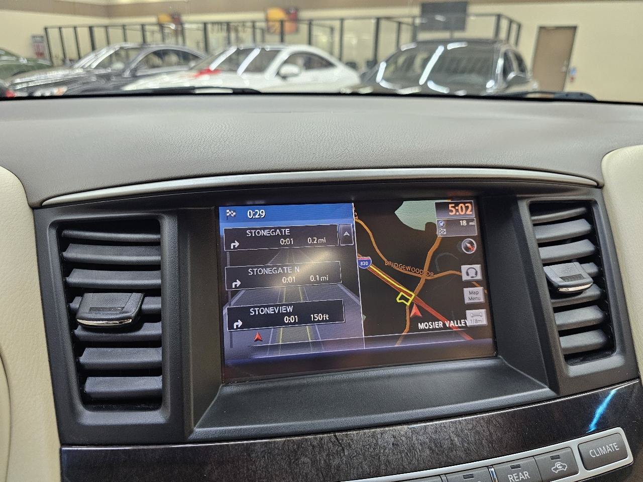 Used 2014 INFINITI QX60 FWD w/ Premium Plus Package image 32