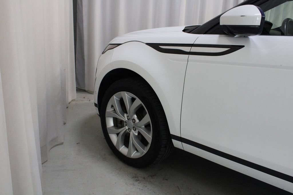 Used 2020 Land Rover Range Rover Evoque SE AWD/4WD image 29