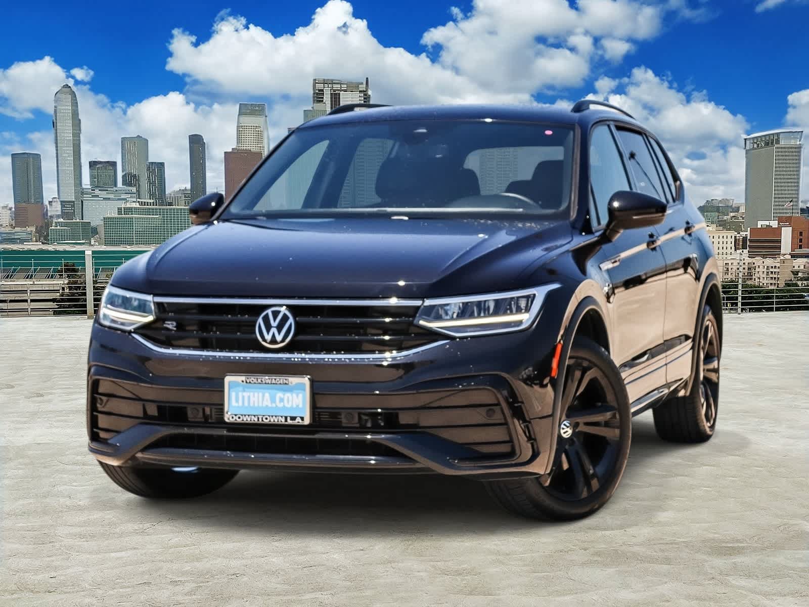 Certified 2023 Volkswagen Tiguan SE R-Line