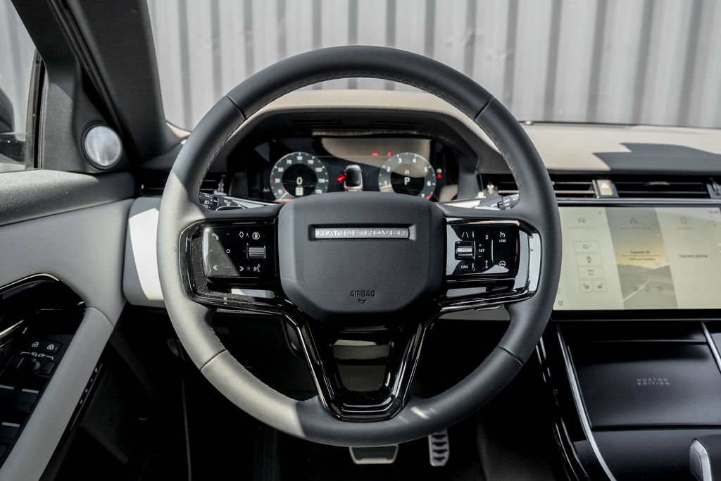 New 2026 Land Rover Range Rover Evoque Hoxton AWD/4WD image 19