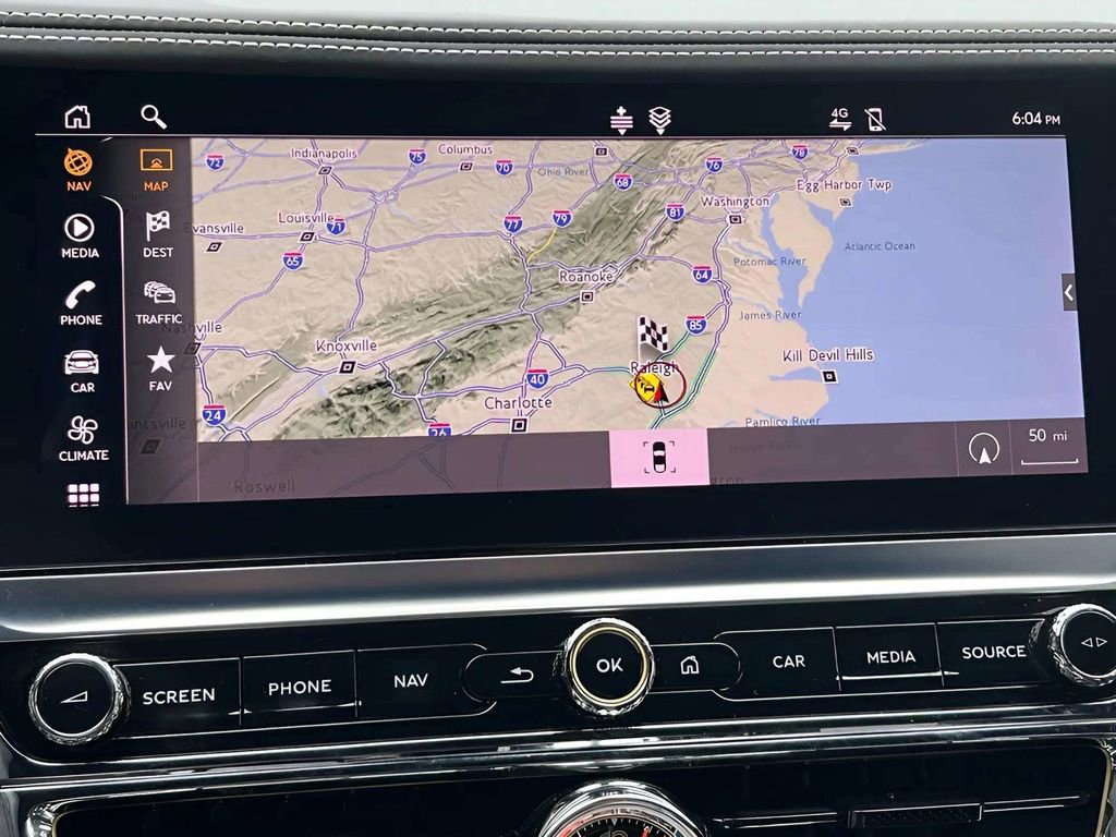 Used 2022 Bentley Flying Spur Plug-In Hybrid image 31