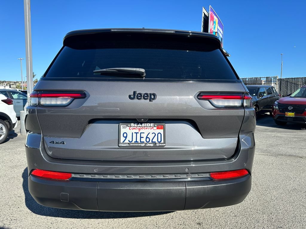 Used 2023 Jeep Grand Cherokee L Altitude AWD/4WD image 7