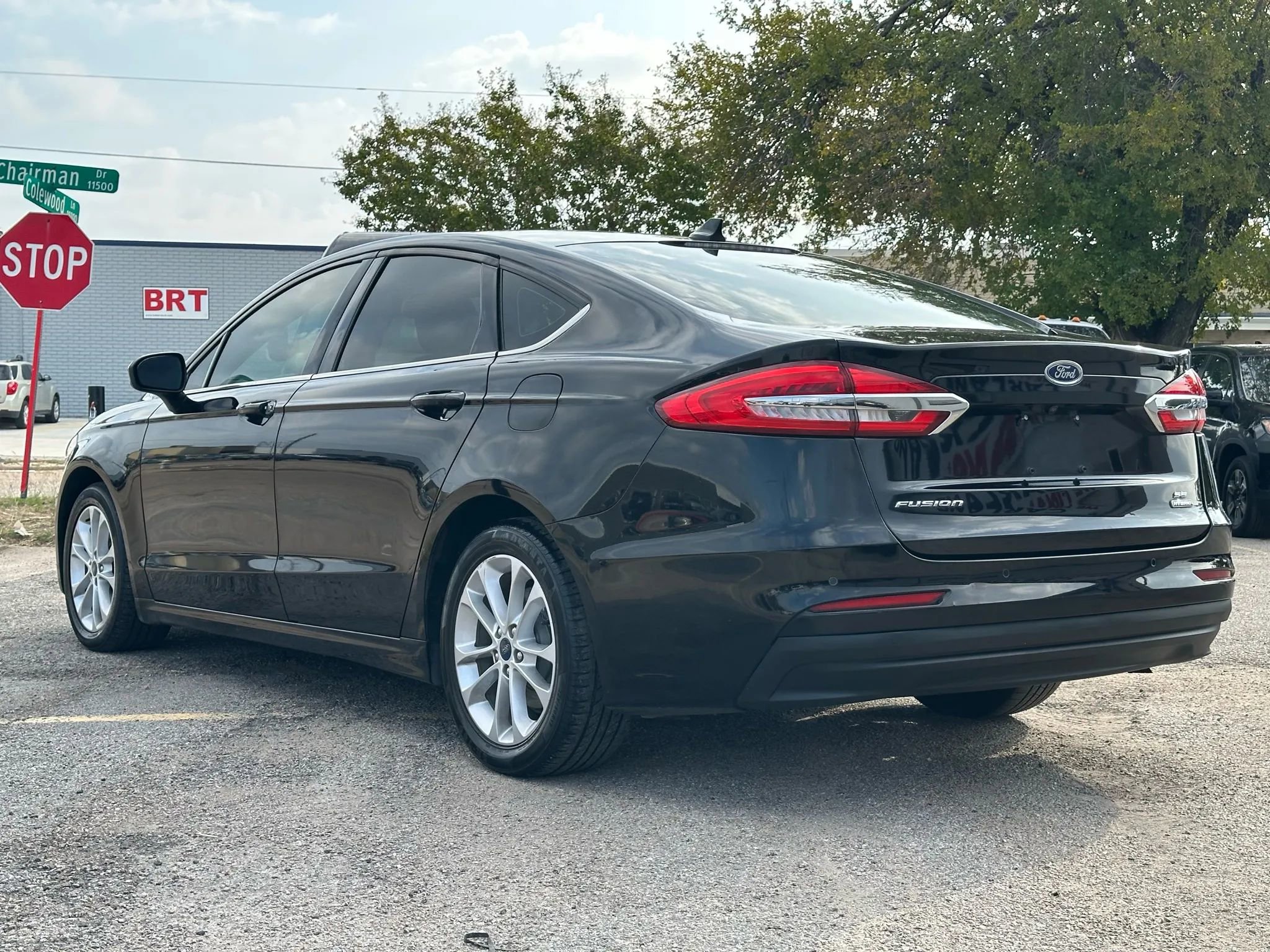 Used 2020 Ford Fusion SE image 4
